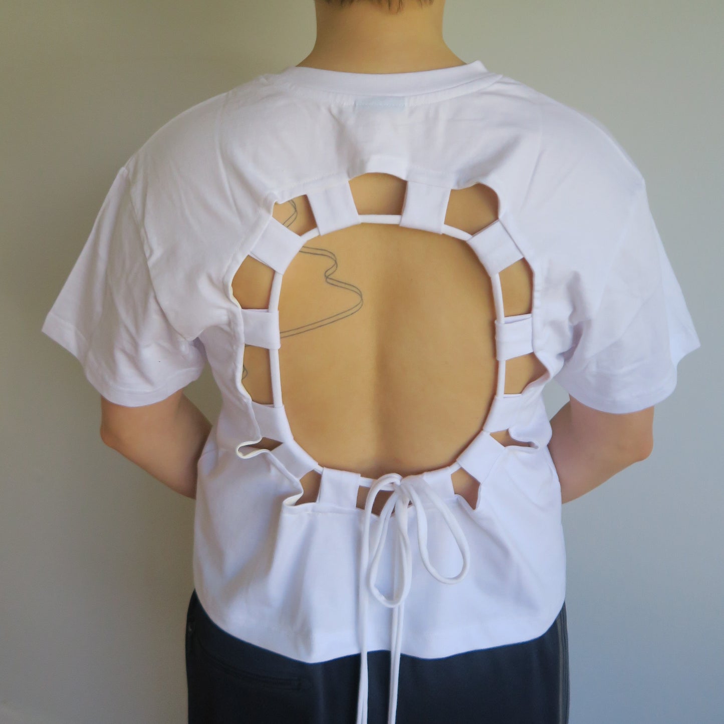 Pivot Tee